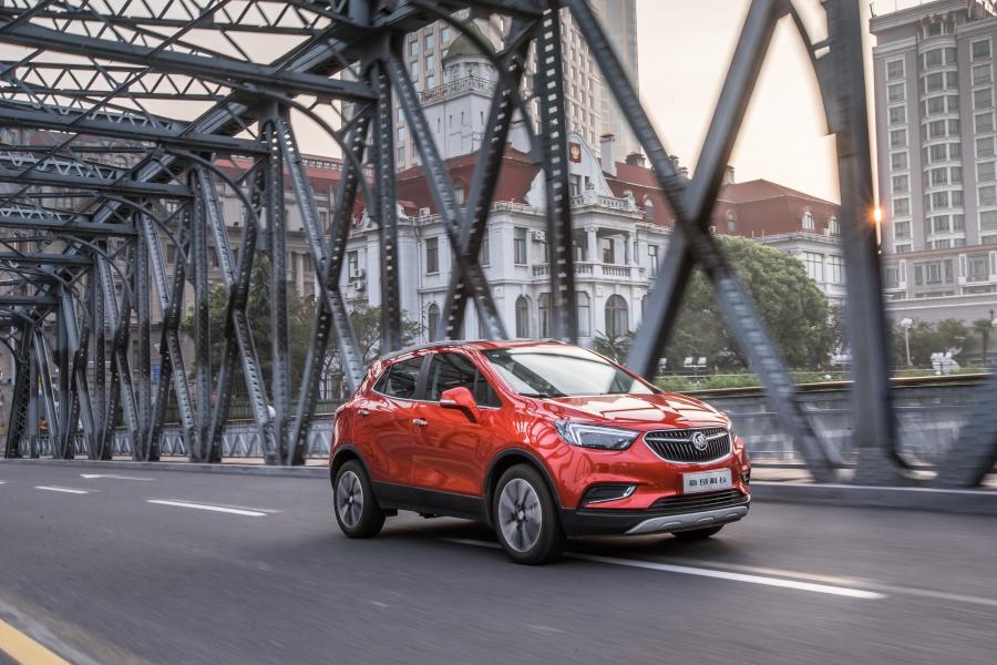  Buick Encore 2016 года  (CN) (фото 18 из 30)